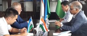 03 October, 2019 Ambassador Santosh Jha called on the Mayor of Rishtan in Fergana region, Mr. Sufkhon Soliev. Both sides discussed issues of India-Uzbekistan mutual cooperation to enhance trade and investment.