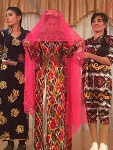23 October, 2016 Uzbek girls performing Uzbek skit in Hindi during Diwali celebrations at the Lal Bahadur Shastri Centre for Indian Culture, Tashkent